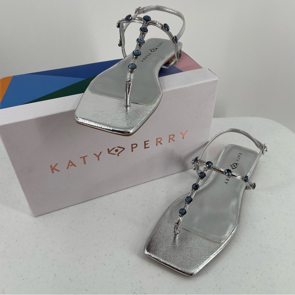 NIB Katy Perry Silver Square Toe Blue Gemstone Cami Sandals Size 11M Summer